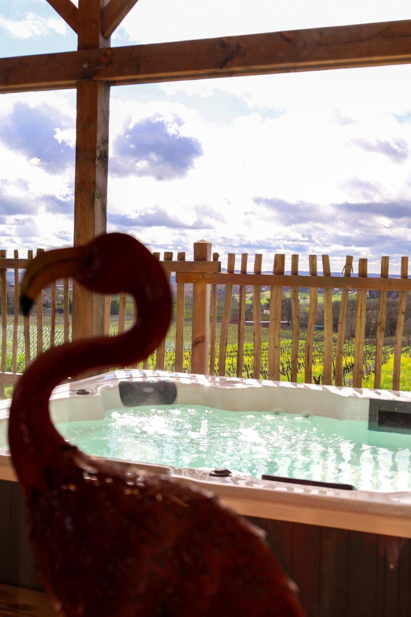 Le Domaine De La Tour Des Vents Bed and Breakfast Bergerac Exteriör bild